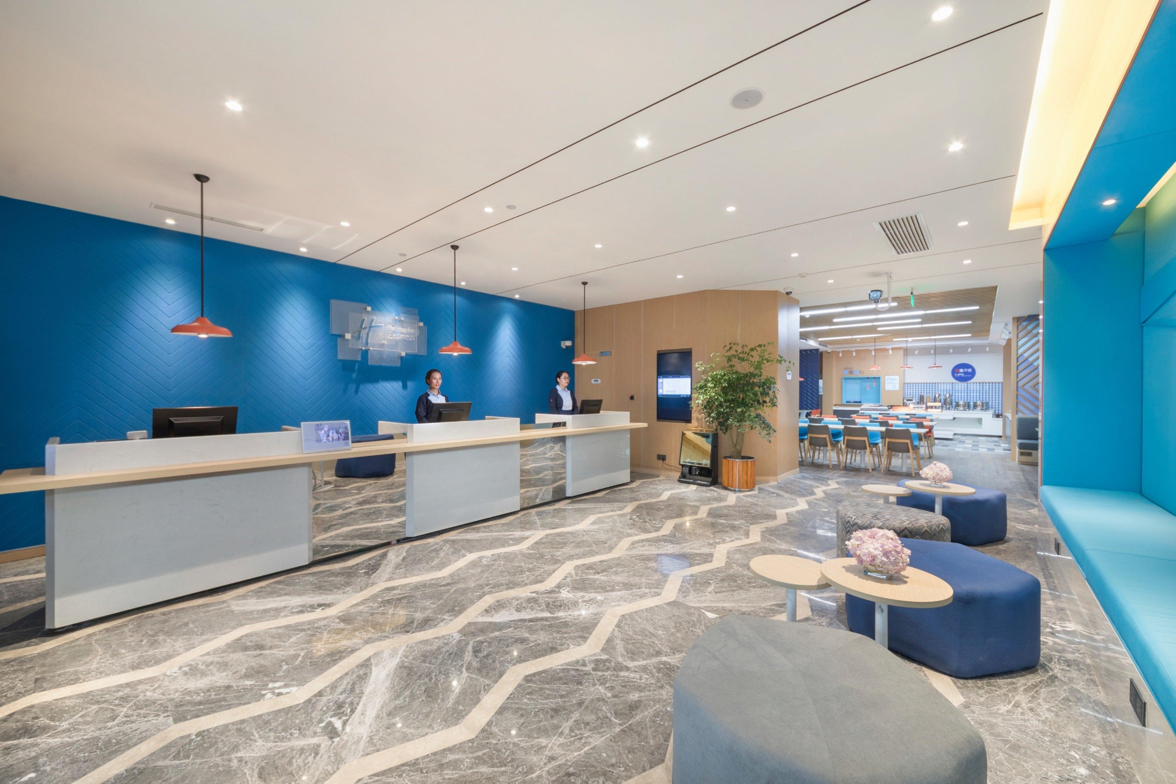 Holiday Inn Express Shanghai Jiading Center By Ihg Eksteriør bilde