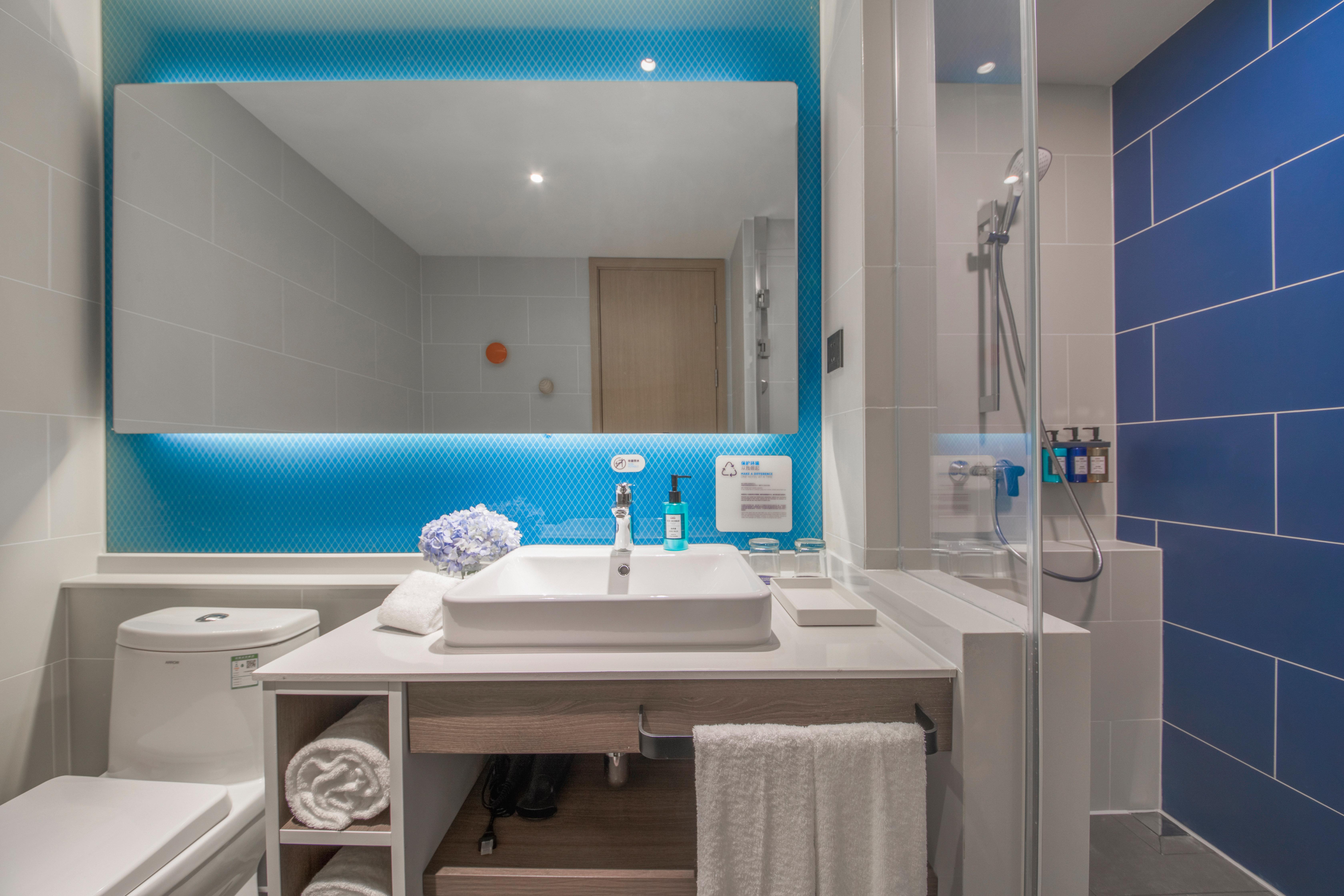 Holiday Inn Express Shanghai Jiading Center By Ihg Eksteriør bilde